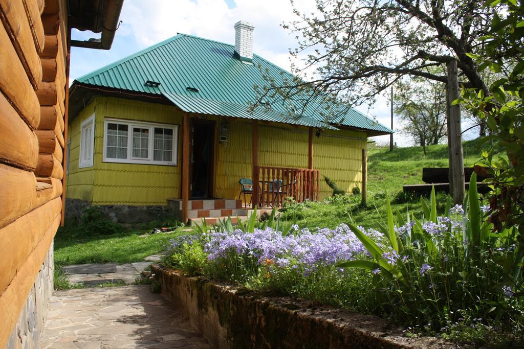 Садиба Під Гострою Szarvasháza Szoba fotó
