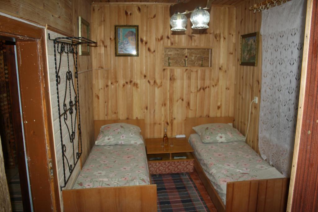Садиба Під Гострою Szarvasháza Kültér fotó