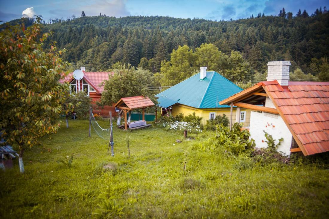 Садиба Під Гострою Szarvasháza Kültér fotó